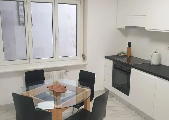 アパート Massagno 78 ルガーノ